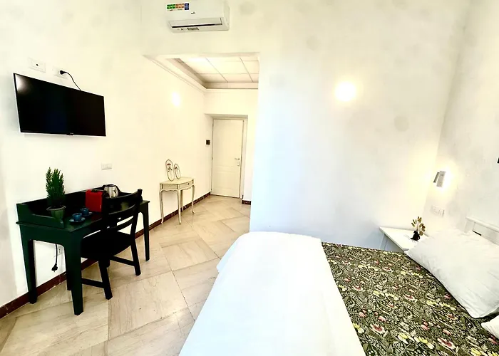Via Veneto - Dolce Alcova Bed & Breakfast Rome